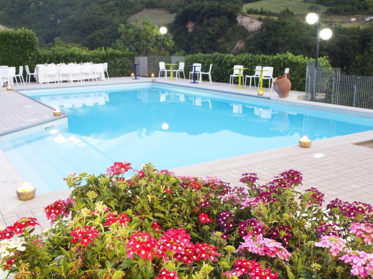 Hotel Ristorante Tre Lanterne & Spa Acquasanta Terme Dış mekan fotoğraf